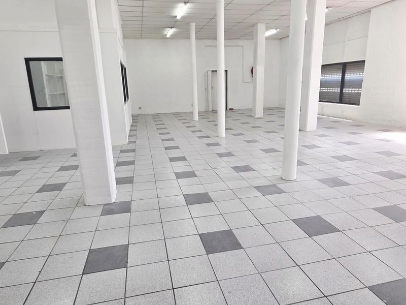 To Let commercial Property for Rent in Woodstock Western Cape